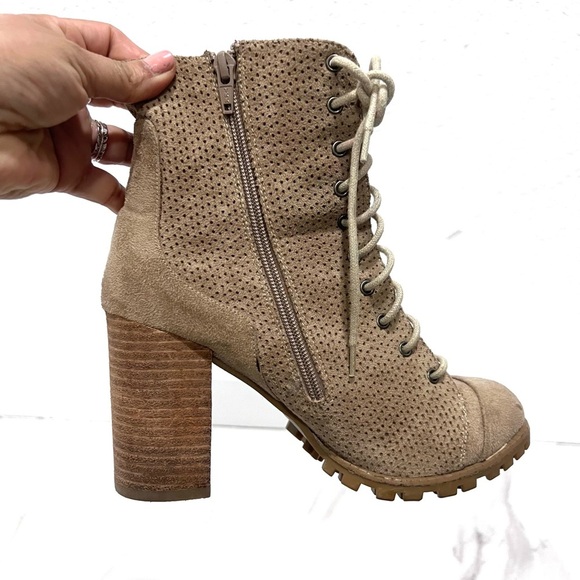 Report Tan Perforated Lace-Up‎ Ankle 8 - Picture 6 of 6